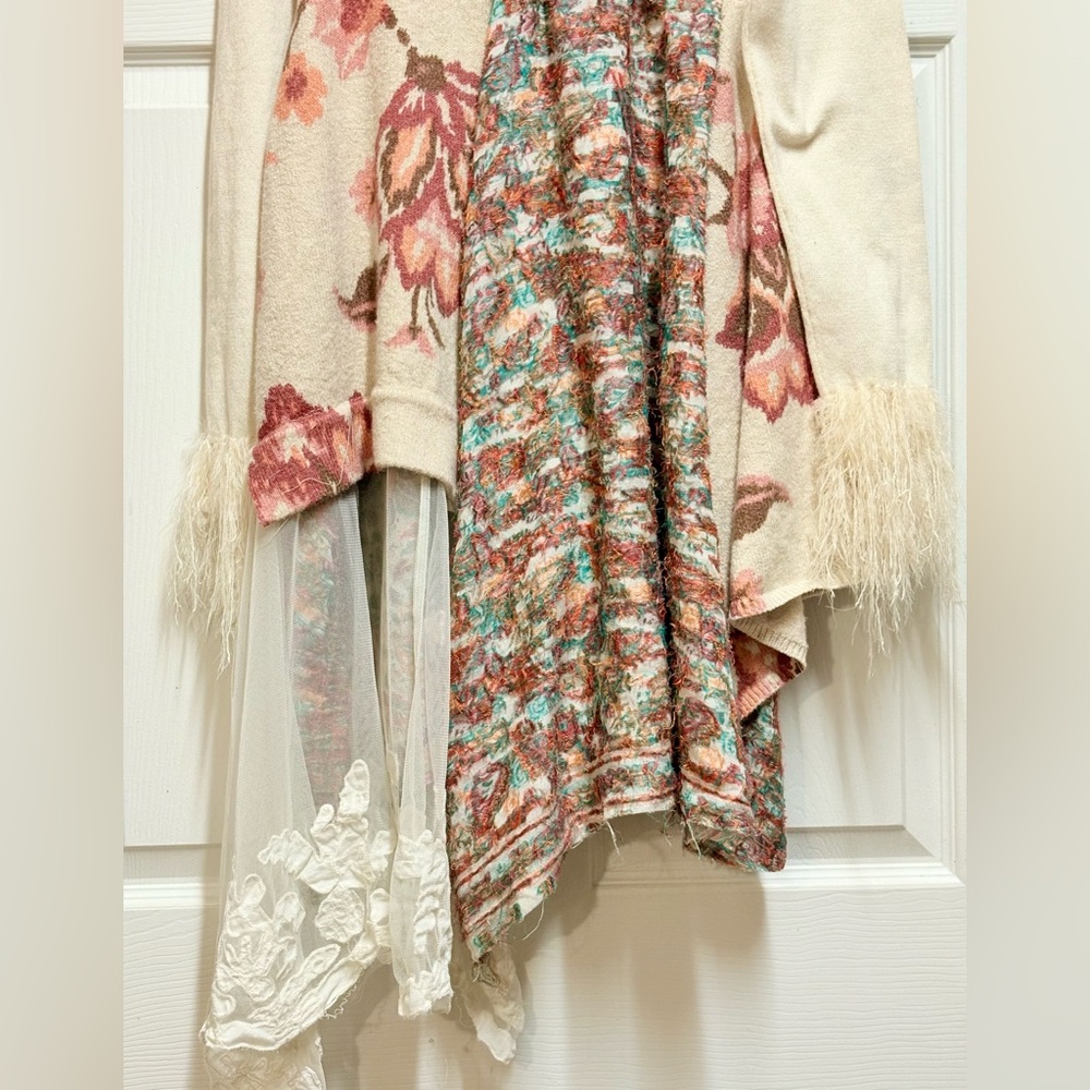 Cream and Floral Patchwork tunic with Feather Details - Picture 8 of 8